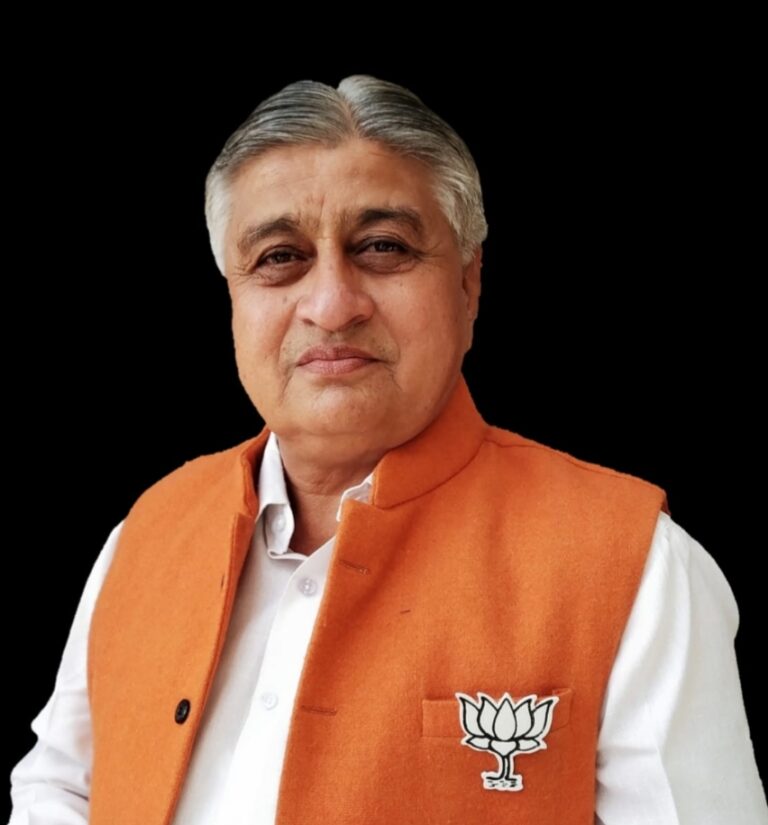 रतलाम में बढ़ती गर्मी से निपटने के लिए 10 हजार पौधारोपण का प्रस्ताव, पूर्व महापौर डागा ने कैबिनेट मंत्री काश्यप और कलेक्टर को सौंपा पत्र, महत्वपूर्ण सुझाव देकर सुनियोजित हरित अभियान की मांग