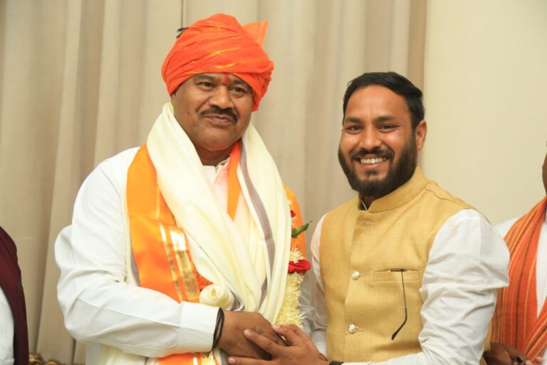 रतलाम/राज्य सफाई कर्मचारी मोर्चा म.प्र. जिला अध्यक्ष बने शुभम डागर,समाज जनों ने नियुक्ति पर जताई खुशी