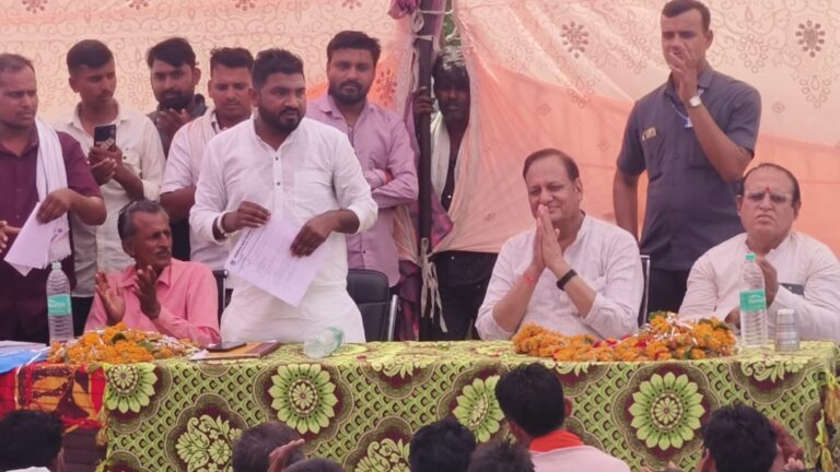 जावरा /आदीवासी क्षेत्र को मिली विकास की सौगात ; 10 करोड़ 50 लाख के कार्यों की घोषणा,ग्राम चौपाल में विधायक पांडेय ने सुनी ग्रामीणों की समस्याएं,मौके पर दिए समाधान के निर्देश