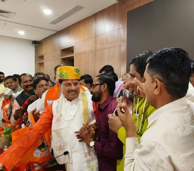 किसानों को बड़ी राहत ; अब केन-डिब्बे में मिलेगा डीजल -मुख्यमंत्री डॉ. मोहन यादव के आदेश पर छूट बहाल, भाजपा किसान मोर्चा ने जताया आभार