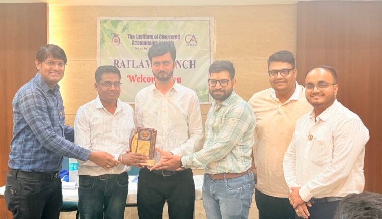 जावरा में आयकर विषय पर ज्ञानवर्धक सेमिनार का आयोजन ; आईसीएआई रतलाम ब्रांच (सीआईआरसी) द्वारा,सेमिनार में सीए अर्पित शर्मा ने दी महत्वपूर्ण जानकारी-मात्र 19 दिन शेष, लेकिन आयकर पोर्टल पर अभी भी बनी हुई हैं तकनीकी समस्याएँ