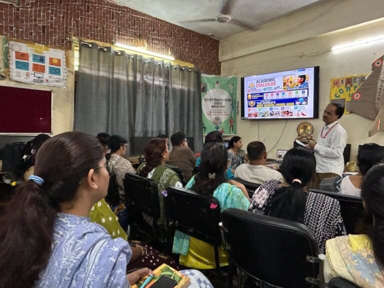 रतलाम/सांदीपनी विद्यालय विनोबा, रतलाम में हुआ अकादमिक संवाद ; विश्व के पाँच उत्कृष्ट विद्यालयों के नवाचारों पर मंथन,वैश्विक नवाचारों को स्थानीय स्तर पर अपनाने का लिया संकल्प